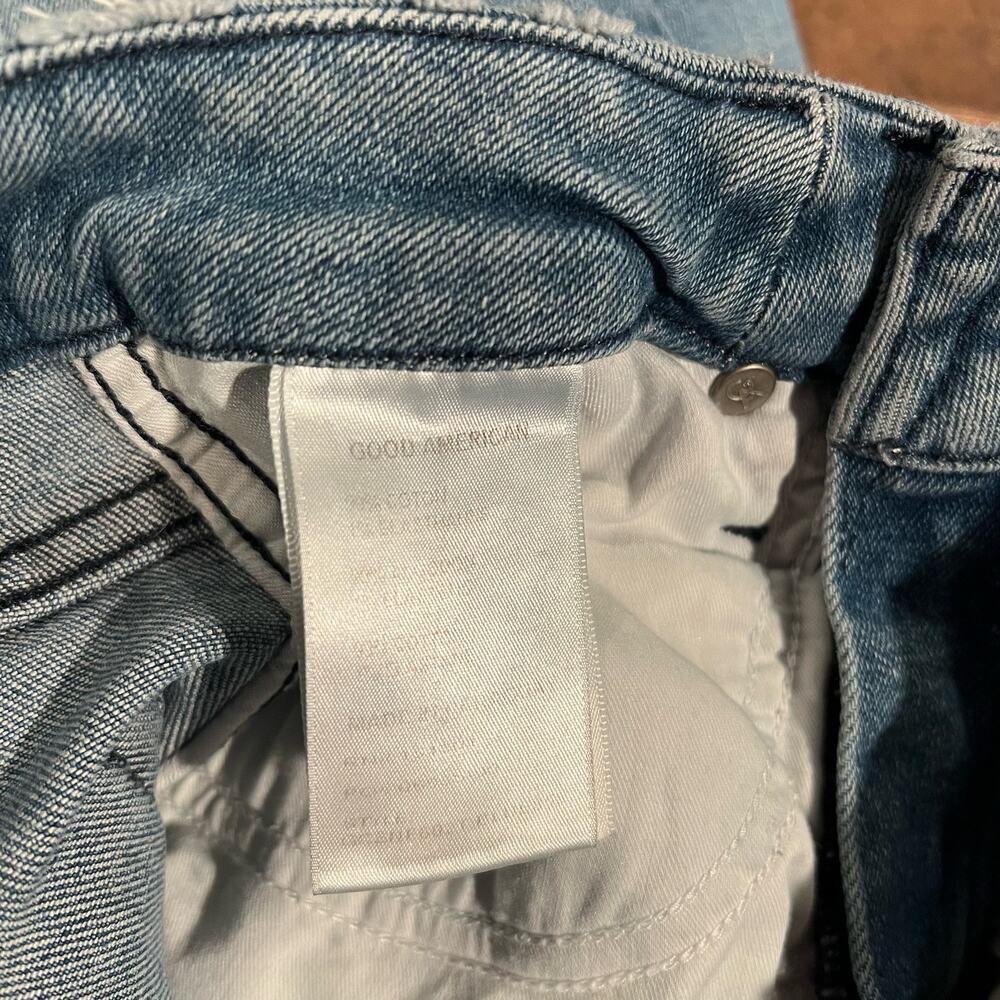 Good American Good Curve Straight Jeans Natural Fray Hem Blue 868 - Picture 8 of 8